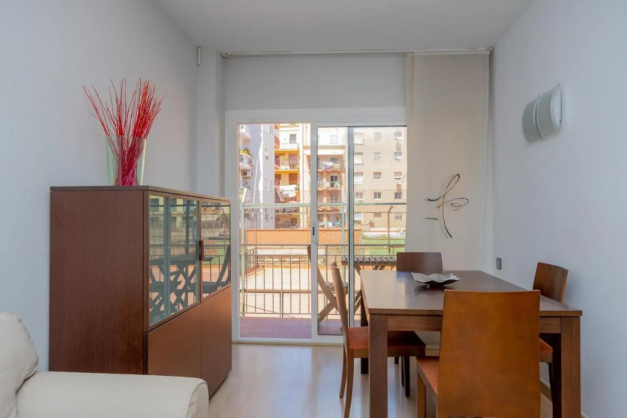 Apartment Sunny Beachside Haven 2 Bd In The Marina District Barcelona